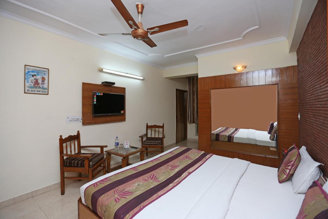 Oyo Flagship 9554 Hotel Grand Plaza Faridabad Exteriér fotografie