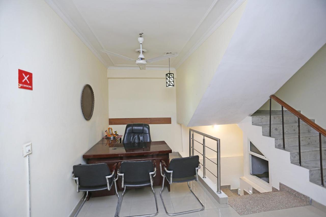 Oyo Flagship 9554 Hotel Grand Plaza Faridabad Exteriér fotografie