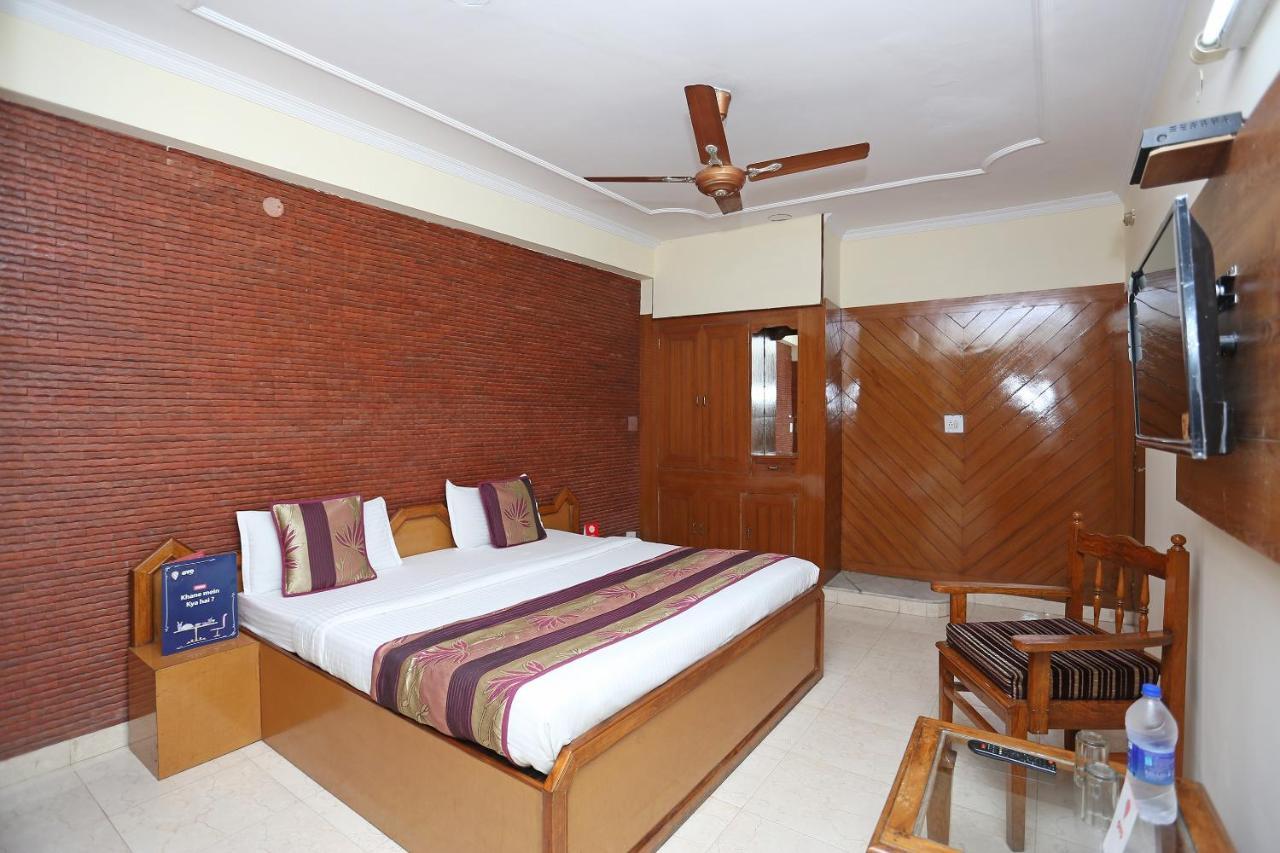 Oyo Flagship 9554 Hotel Grand Plaza Faridabad Exteriér fotografie