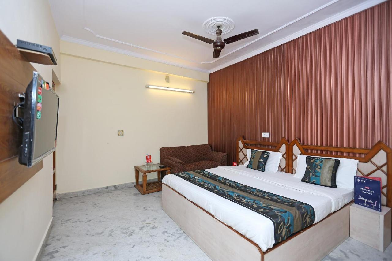 Oyo Flagship 9554 Hotel Grand Plaza Faridabad Exteriér fotografie