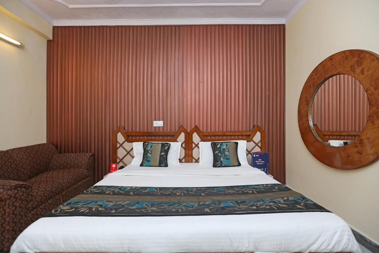 Oyo Flagship 9554 Hotel Grand Plaza Faridabad Exteriér fotografie